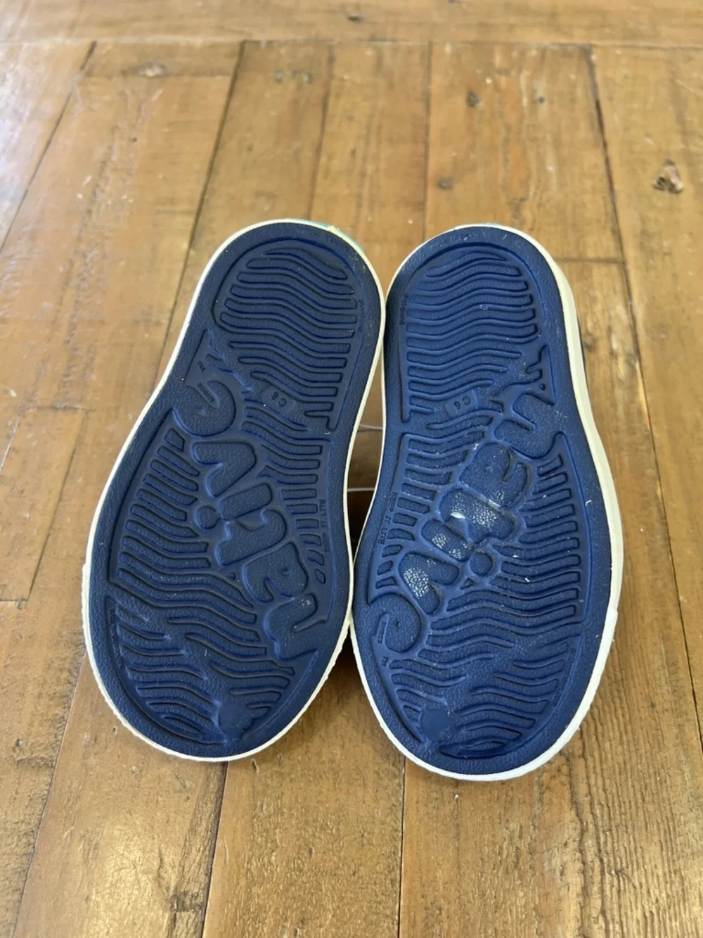 Native Jefferson cadet blue waterproof slip on sneaker sandals kids 6